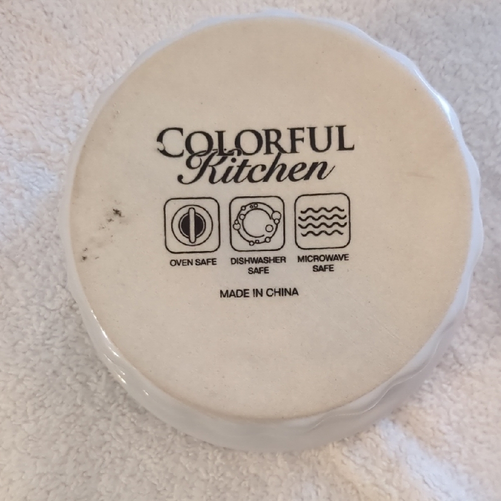 White Ceramic Ramekin Dish - Picture 3 of 4